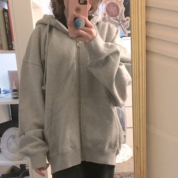 Brandy Melville Christy hoodie - Picture 1 of 3